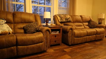 Smart TV, fireplace, video games, stereo