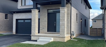 Modern, well-equipped, and centrally located