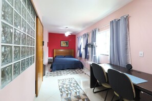 3 soverom, wi-fi (inkludert) og sengetøy