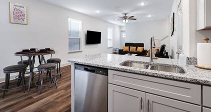 Retro - A Birdy Vacation Rental