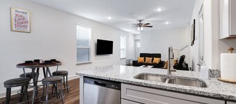 Retro - A Birdy Vacation Rental