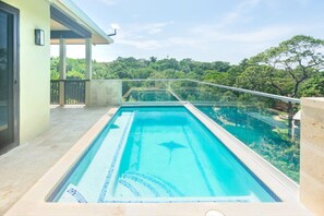 Pool - Caribbean Treasure – Luxury 5BR Villa w/ Pool (West End)