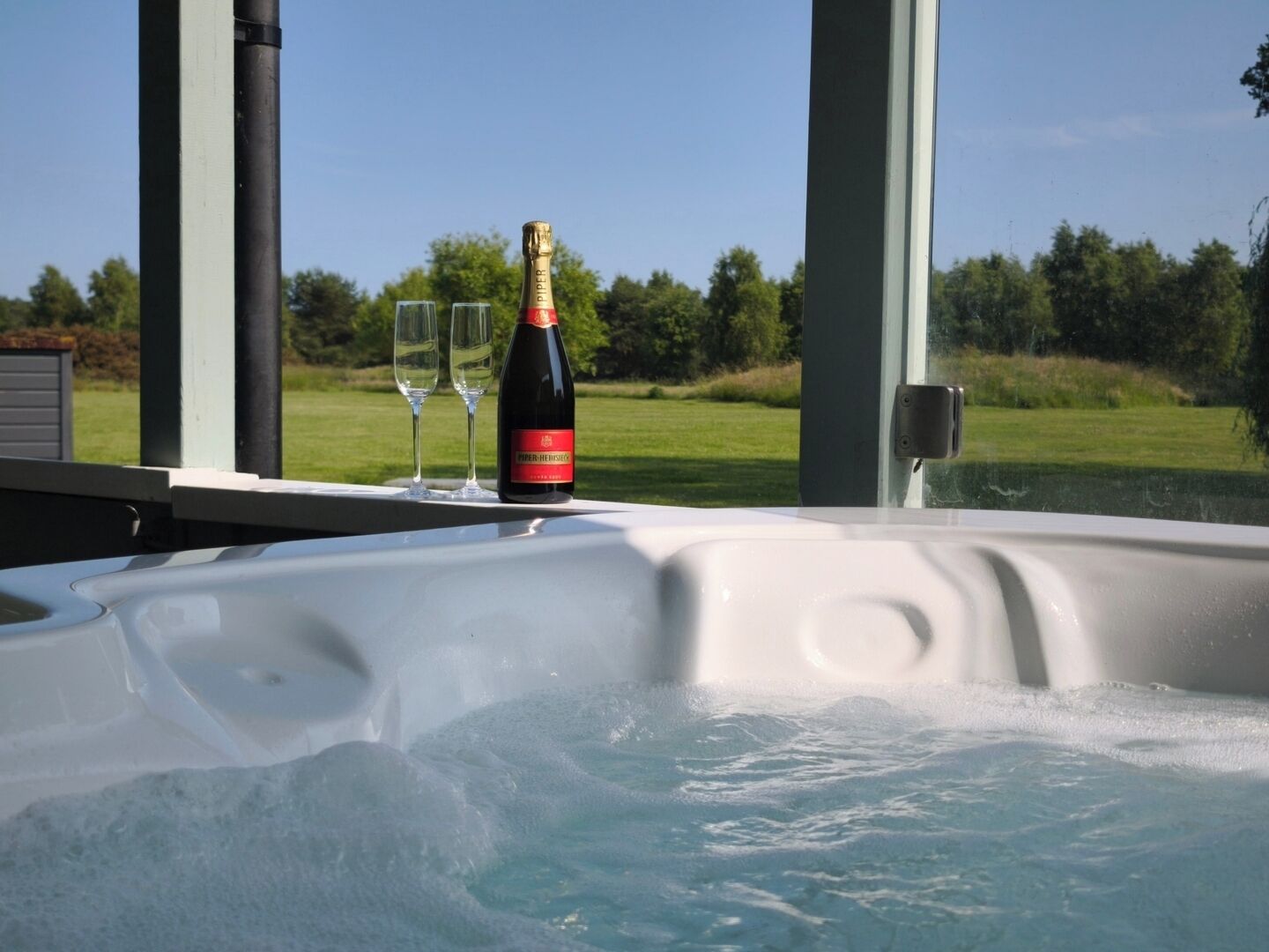 Bain à remous extérieur