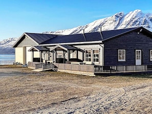 Exterior - 6 Person Holiday Home in Hamnvik (Ibestad)