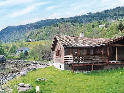 8 Person Holiday Home in Nordfjordeid-by Traum
