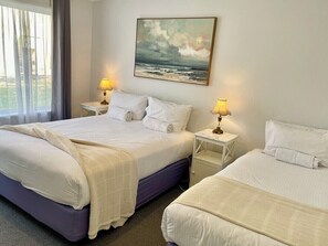 2 bedrooms, iron/ironing board, free WiFi