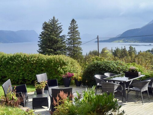 6 Person Holiday Home in Aram-by Traum