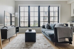 TV, stereo - Premium Glover Park 1BR w/ Rooftop & W/D, nr Georgetown, by Blueground (Washington, D.C.)