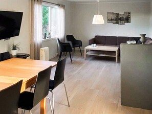 House | Dining - 11 Person Holiday Home in Vevang-by Traum (Hustadvika)