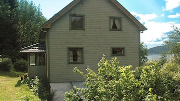 House | Exterior