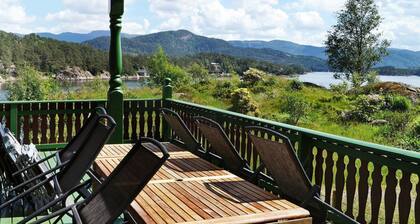 10 Person Holiday Home in Hosteland-by Traum