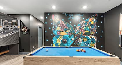 14guests, gameroom, theatre, sauna in the center of twin cities