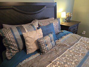 3 bedrooms, iron/ironing board, free WiFi, bed sheets - Shoffner Ridge Cozy The Brixton (McLeansville)