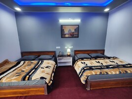 Deluxe Quadruple Room, 1 Bedroom, Mountain View | Iron/ironing board