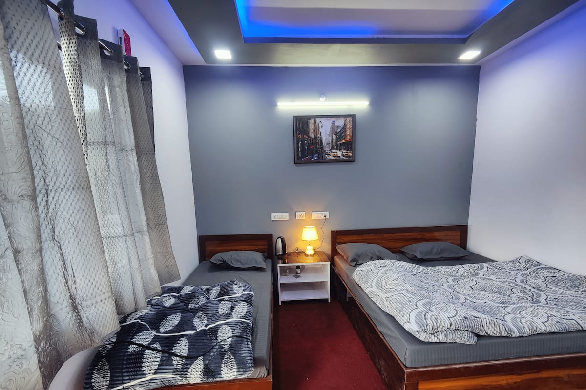 Deluxe Quadruple Room, 1 Bedroom, Mountain View