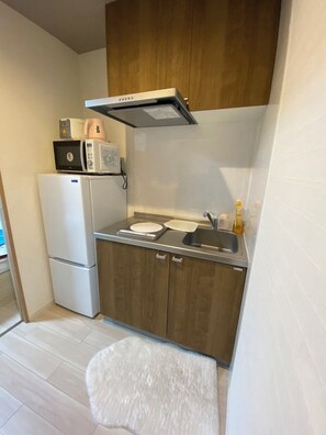 Comfort Apartment, Non Smoking | Private kitchen - sun seinibannkan 101 (Osaka)