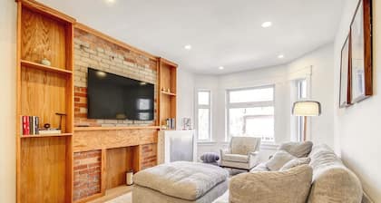 Roncesvalles Luxury Treehouse | Spa Bath & Patio