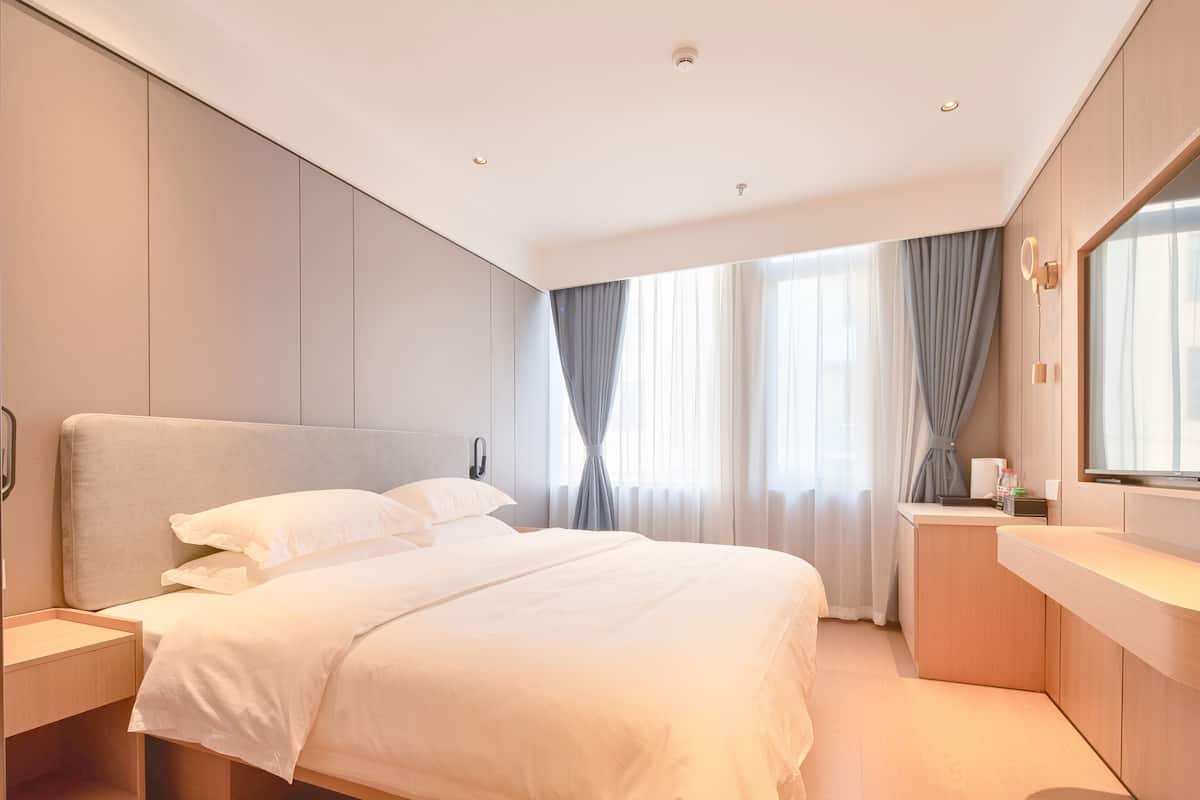 1 camera, biancheria da letto di alta qualità, tende oscuranti