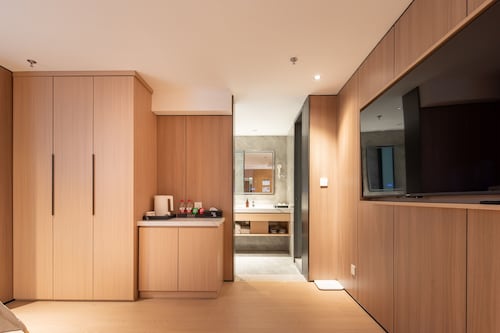 Dayin Serene Garden Hotel - Shanghai Jing'an Joy City Suzhou Creek