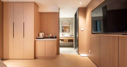 Dayin Serene Garden Hotel - Shanghai Jing'an Joy City Suzhou Creek