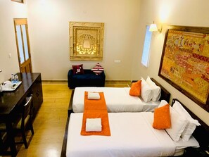 Deluxe Double Room | Bathroom - Hotel Dev Villa (Jaisalmer)