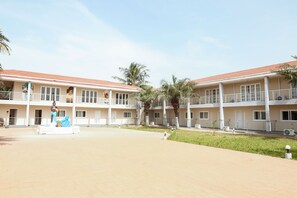 Exterior - Dunas Boutique Hotel  (Serrekunda)