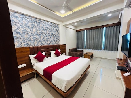 Deluxe Room. Hotel Rk arcade