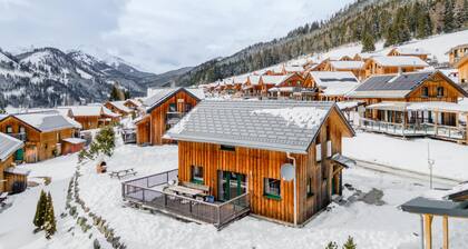 Beau chalet au bord des pistes avec sauna