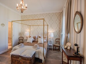 10 bedrooms, internet