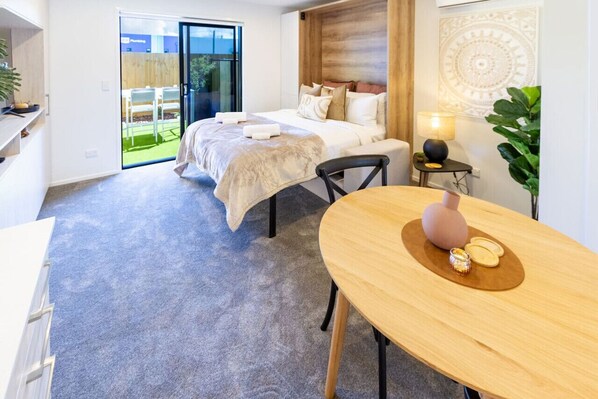 1 bedroom, iron/ironing board, free WiFi, bed sheets