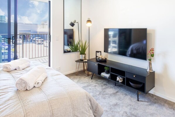 1 bedroom, iron/ironing board, free WiFi, bed sheets