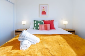1 bedroom, desk, iron/ironing board, free WiFi