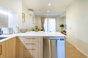 Interior - Cozy and Chic in Central Christchurch (Christchurch)