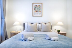 2 bedrooms, desk, iron/ironing board, free WiFi - Cozy and Chic in Central Christchurch (Christchurch)
