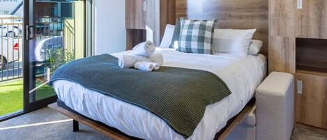 1 chambre, fer et planche à repasser, Wi-Fi gratuit, draps fournis