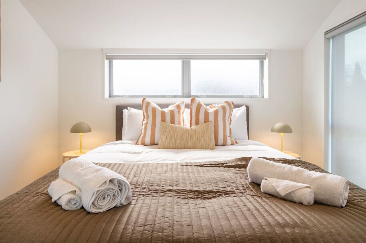 3 habitaciones, tabla de planchar con plancha y wifi gratis 