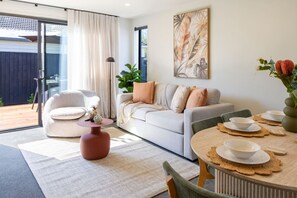 تلفزيون ذكي، كُتُب