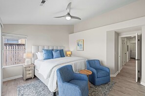 3 bedrooms, desk, iron/ironing board, travel crib