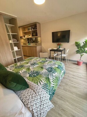 1 bedroom, internet