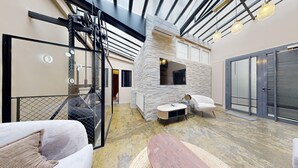 4 bedrooms, desk, iron/ironing board, WiFi - TBS 242 - Exceptional triplex loft (Paris)
