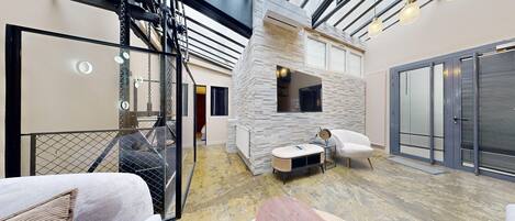4 bedrooms, desk, iron/ironing board, WiFi