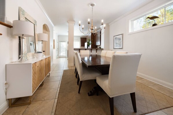Dining - Arborgate Home |Community Pool | 1/2 Mile to Gulf Beaches |Near NAS Pensacola |Bikes (Pensacola)