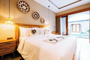 Deluxe Double Room, Balcony, Pool View