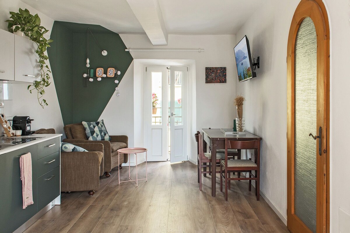 LevOasi 6 - Two bedroom apartment