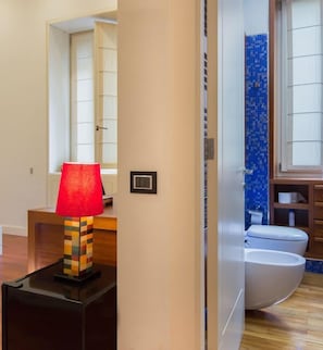 Luxury Double Room | Minibar, desk, soundproofing, free WiFi - b&b mimmù (Naples)
