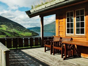 House | Dining - 4 Star Holiday Home in Olden (Stryn)