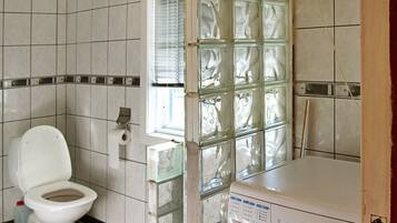 House | Bathroom