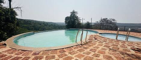 Alberca al aire libre
