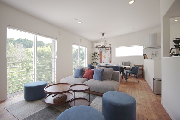 Vila Keluarga, Bebas Asap Rokok, patio | 5 kamar tidur, tirai kedap cahaya, dan setrika/meja setrika