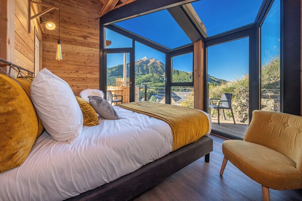 2 chambres, fer et planche Ă repasser, Wi-Fi, literie fournie